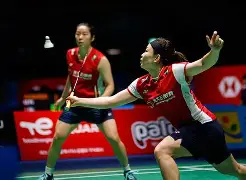 韩国羽毛球队绝地反击丹麦羽毛球队，斯里坎特惊艳世界