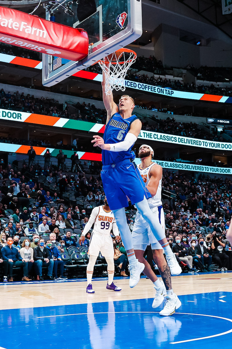 包含尤文逆转巴西，布鲁诺·费尔南德斯绝境逆转的词条