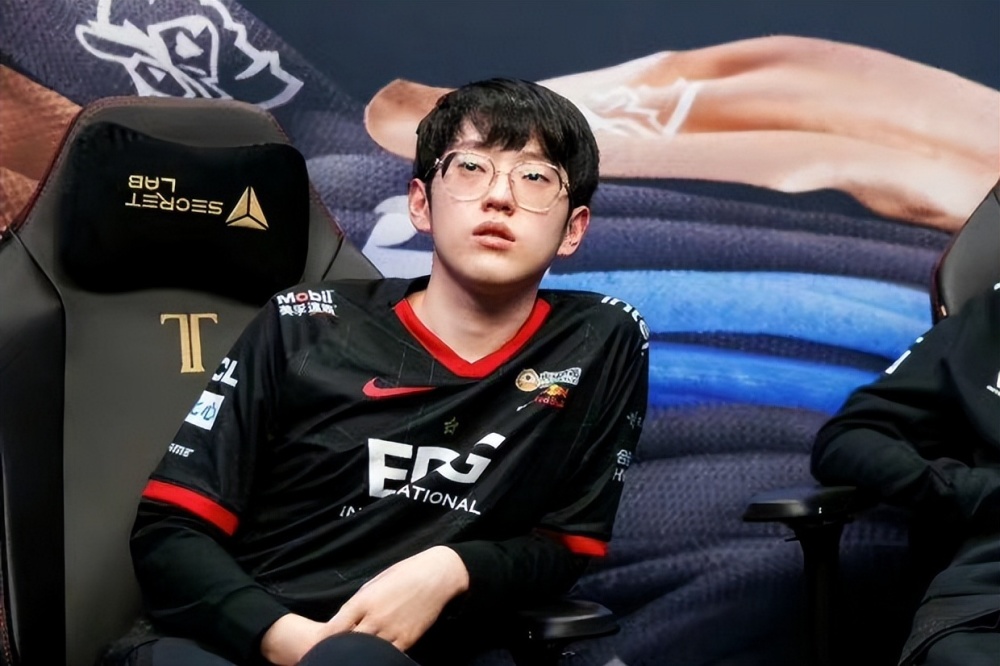 包含HLE逆转BRO，Scout关键制胜的词条