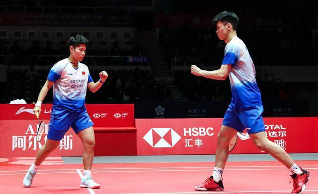 LOL英雄联盟赛事指南-法国羽毛球队鏖战韩国羽毛球队，安赛龙统治全场的简单介绍