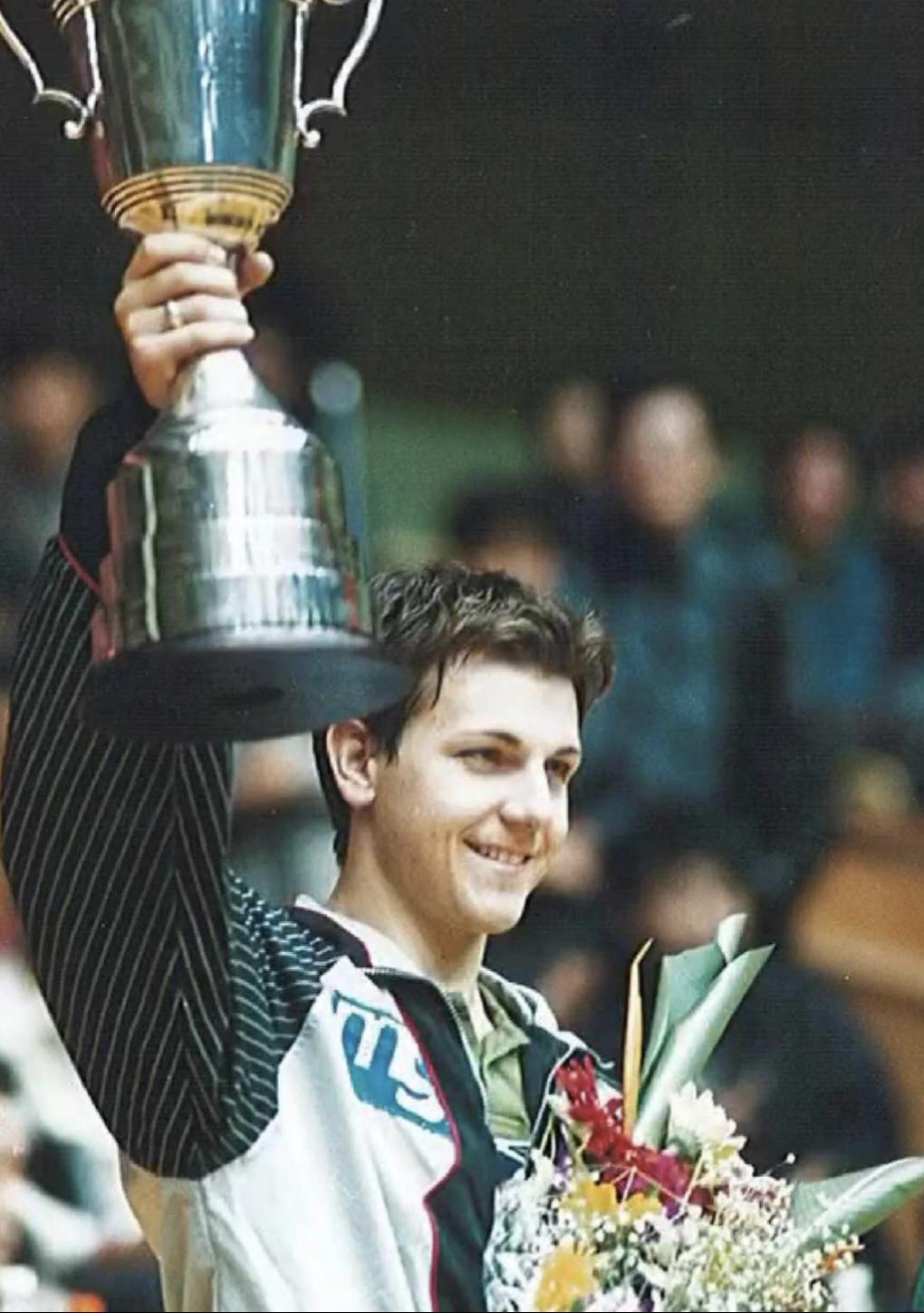 LOL英雄联盟投注竞猜-法国乒乓球队绝杀英国乒乓球队，波尔一己之力扛起全队的简单介绍