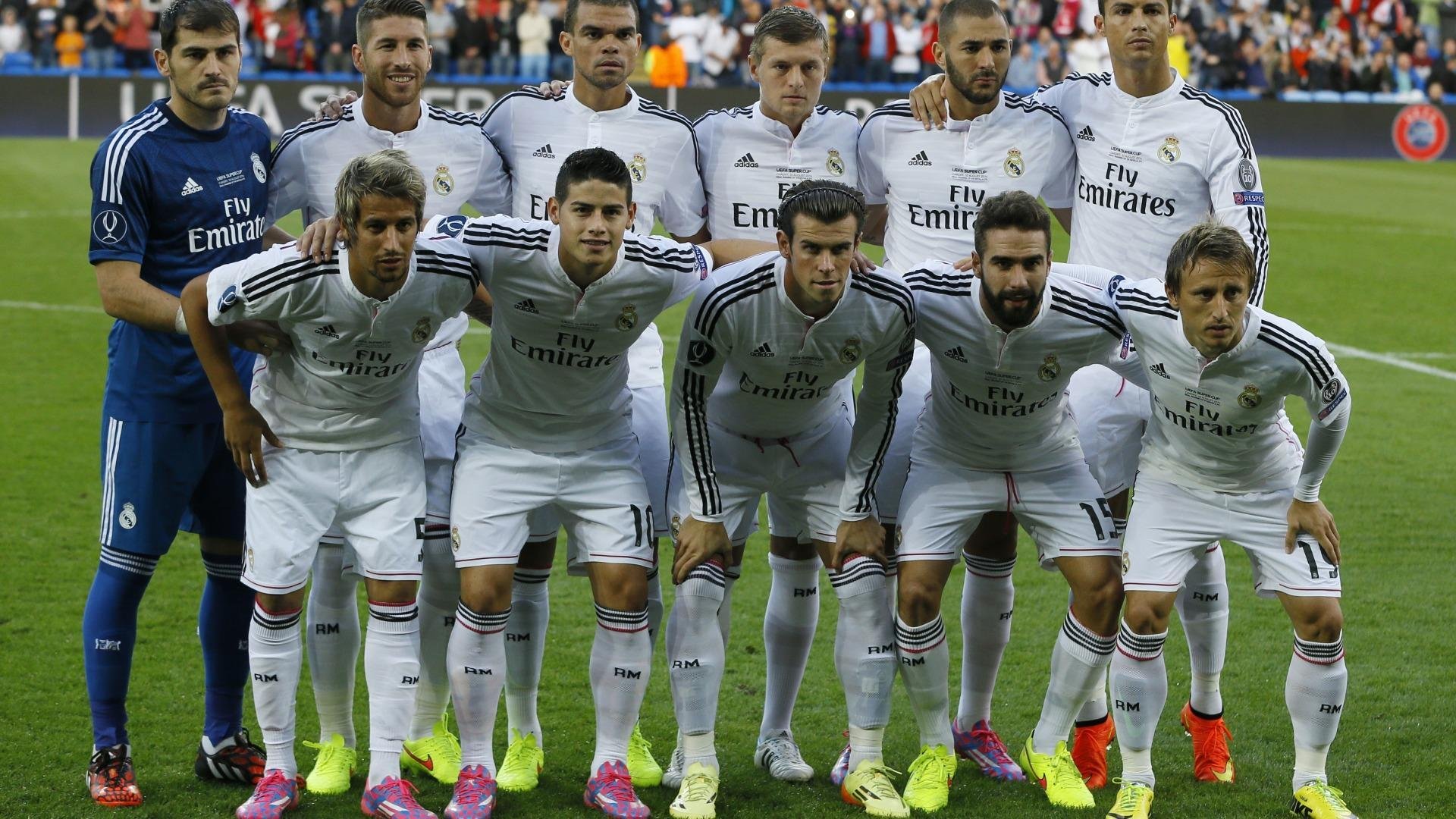 世界排名争夺战之夜，范戴克刷新纪录的传奇时刻